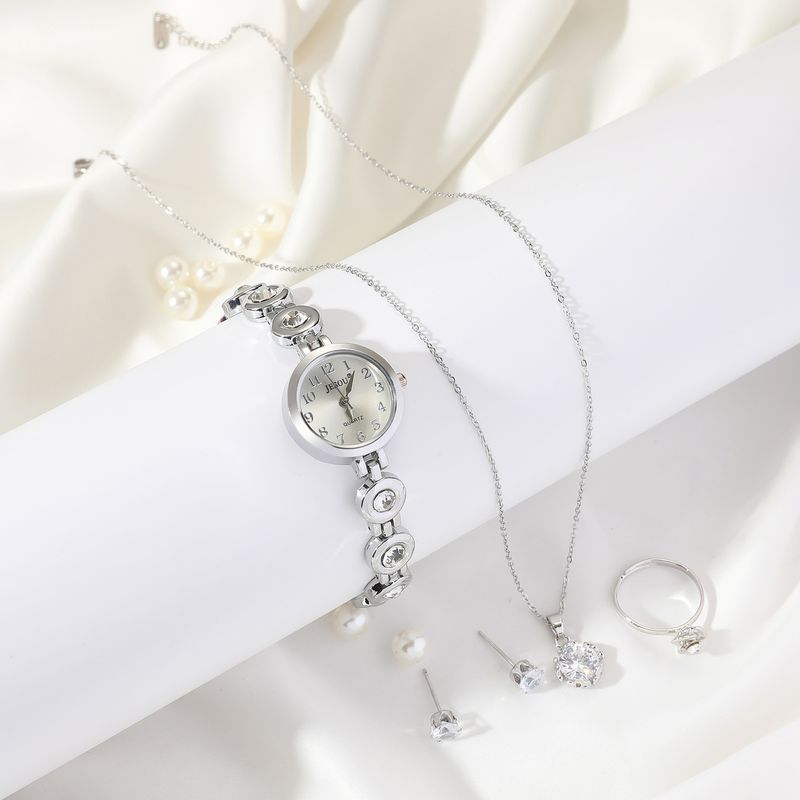 Ladies' Hot Selling Watch Set, Hot Selling Ladies' Quartz Watch, New Style, Trendy And Versatile, Student Casual Watch Calendar_voghion.com