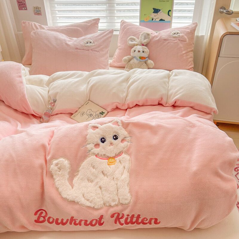 Thickened Cartoon Milk Fleece Four-Piece Set Winter-Warm Double-Sided Duvet Cover With Coral Fleece Sheet_voghion.com