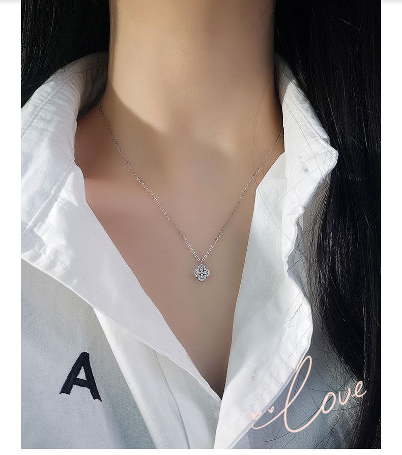 Collar de trébol de cuatro hojas de la suerte en plata esterlina para mujer con cadena de clavícula con incrustaciones de diamantes de alta calidad y de moda_voghion.com