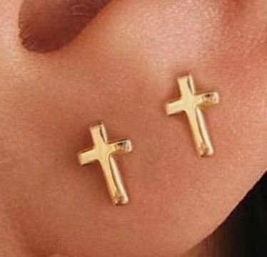 Set di tre eleganti orecchini da donna di lusso in zirconia placcati in vero oro e ottone, di alta qualità e di alta qualità._voghion.com