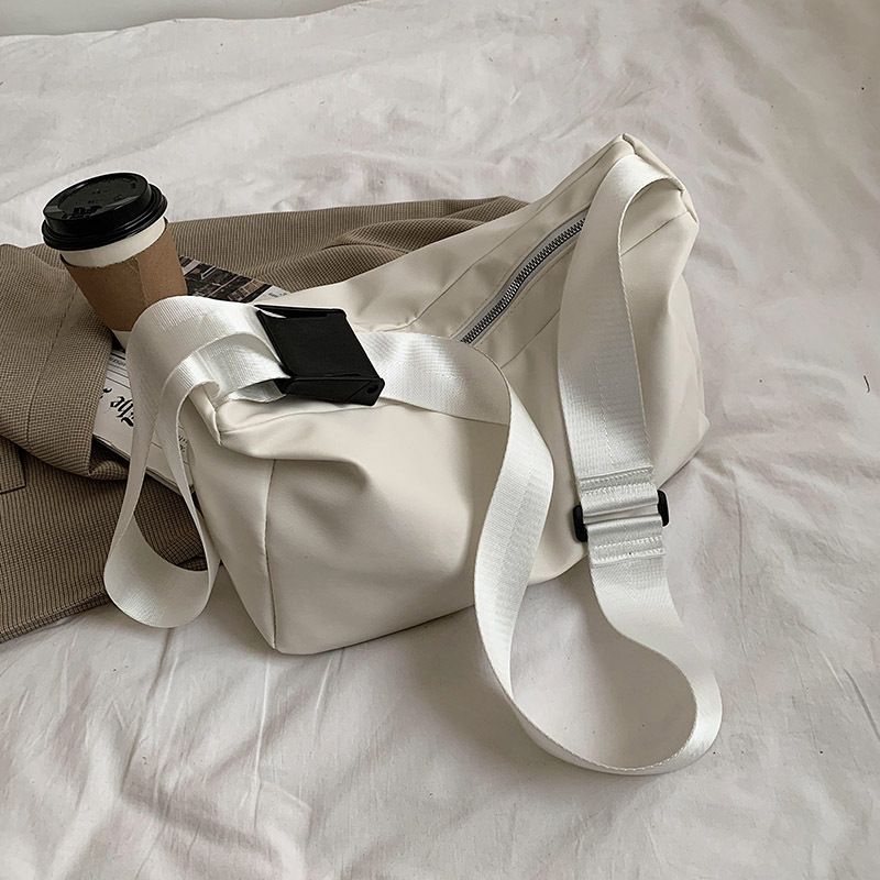 Minimalistisch ontworpen met grote capaciteit voor vrouwen in herfst en winter 2025, trendy, modieus, casual, veelzijdig, single_voghion.com