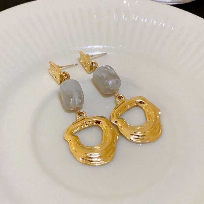 Silver needle pleated flower pearl heart French geometric earrings, niche commuting new and earrings_voghion.com
