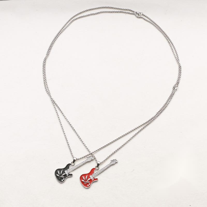 Hip Hop Musik Gitarre Halskette Straße Persönlichkeit Bounce Ti Stahl Pullover Kette Anhänger Schmuck Trend_voghion.com