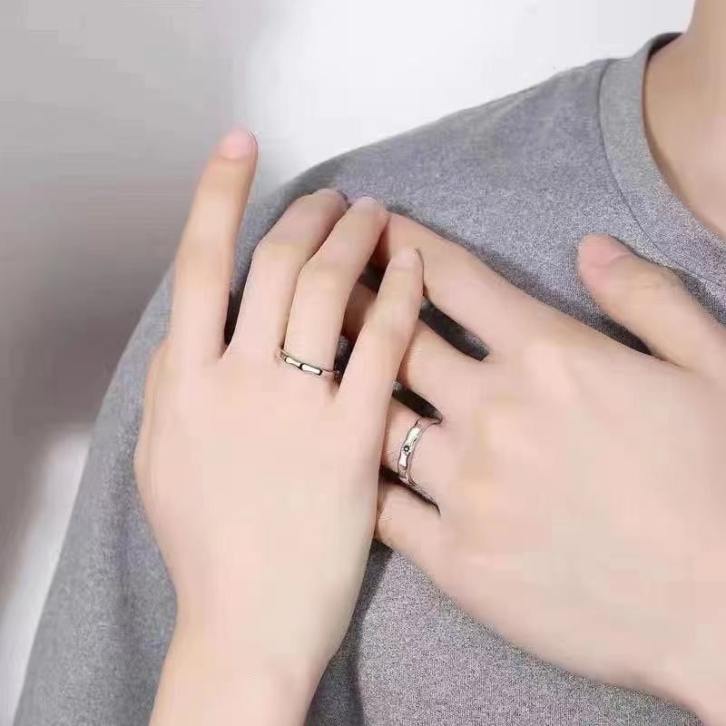Anelli di coppia Sole e Luna Argento Un paio di anelli aperti con fibbia allentata per amore Design di nicchia per relazioni a lunga distanza_voghion.com