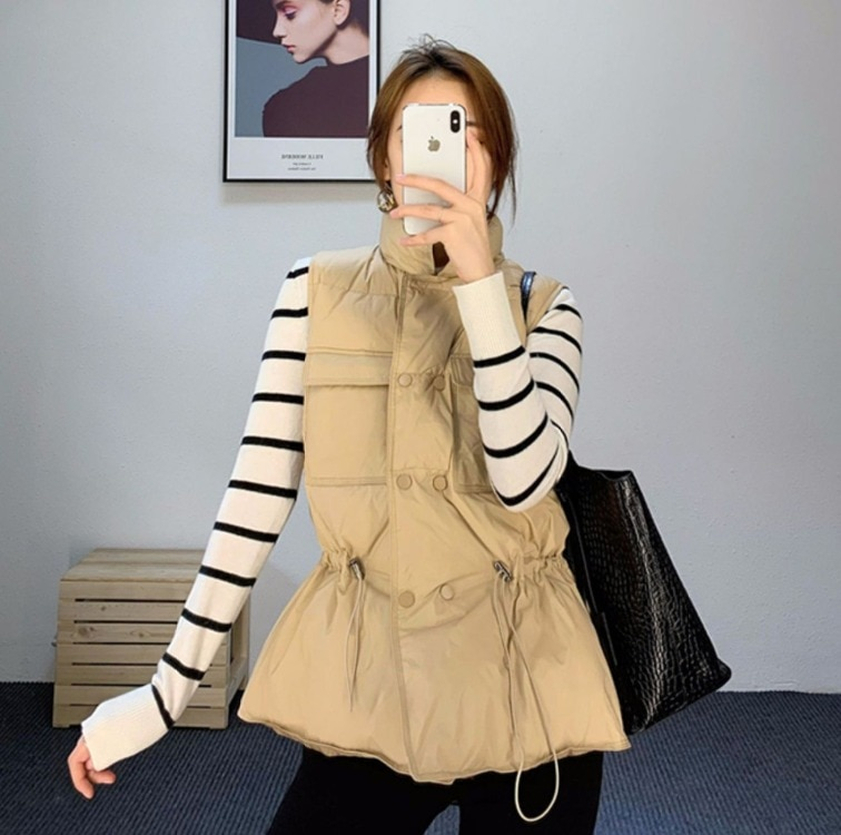 2023 New Light Down Vest Women Gilet corto Gilet caldo leggero antivento Cappotto da donna in piumino d'anatra bianco_voghion.com