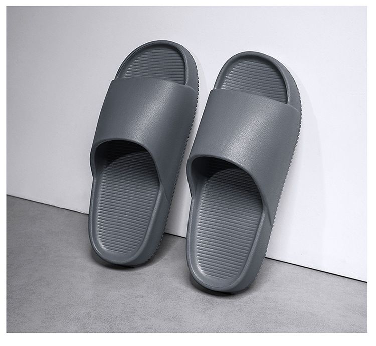 New Indoor Soft Bottom Home Bath Non-slip Beach Sandals Thick Bottom Flip-flops_voghion.com