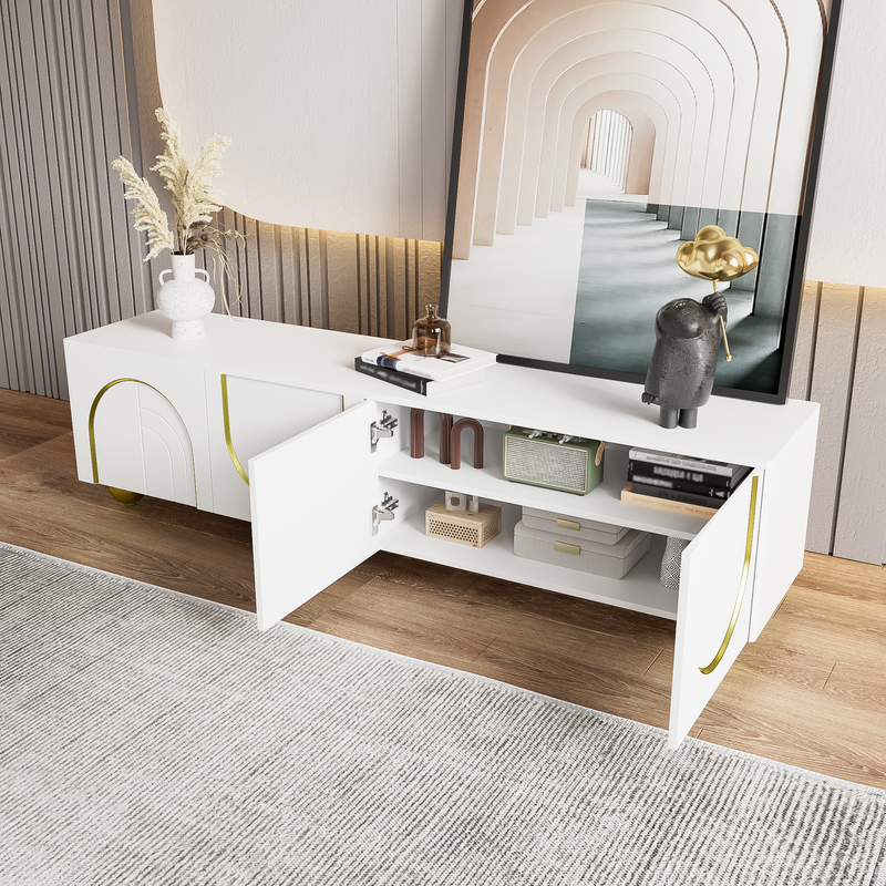 Meuble TV avec portes structurées, décorations dorées et pieds ronds, étagères réglables incluses, ouverture par pression_voghion.com