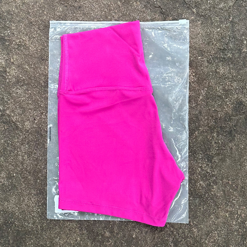 Pantalones cortos deportivos de tres piezas de nailon ajustados para yoga de cintura alta, de calidad inmejorable, nuevos y bonitos._voghion.com