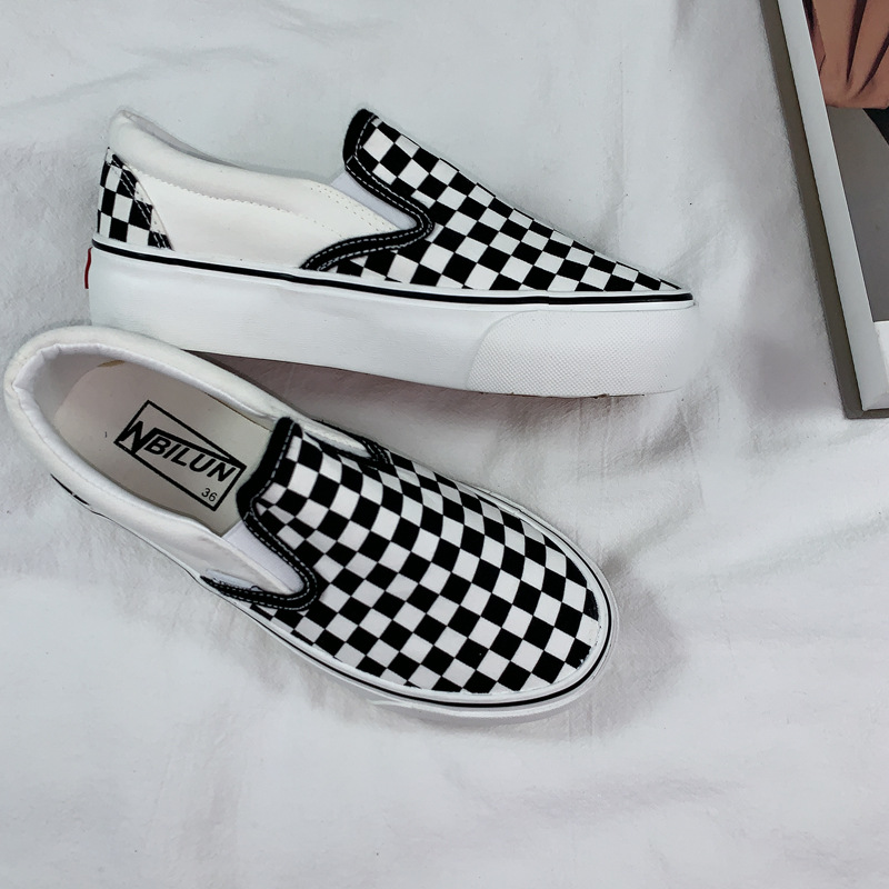 Primavera nuove scarpe di tela a scacchiera da donna coreana con suola spessa Slip On Lazy Ryan Vulcanizzato Skateboard_voghion.com