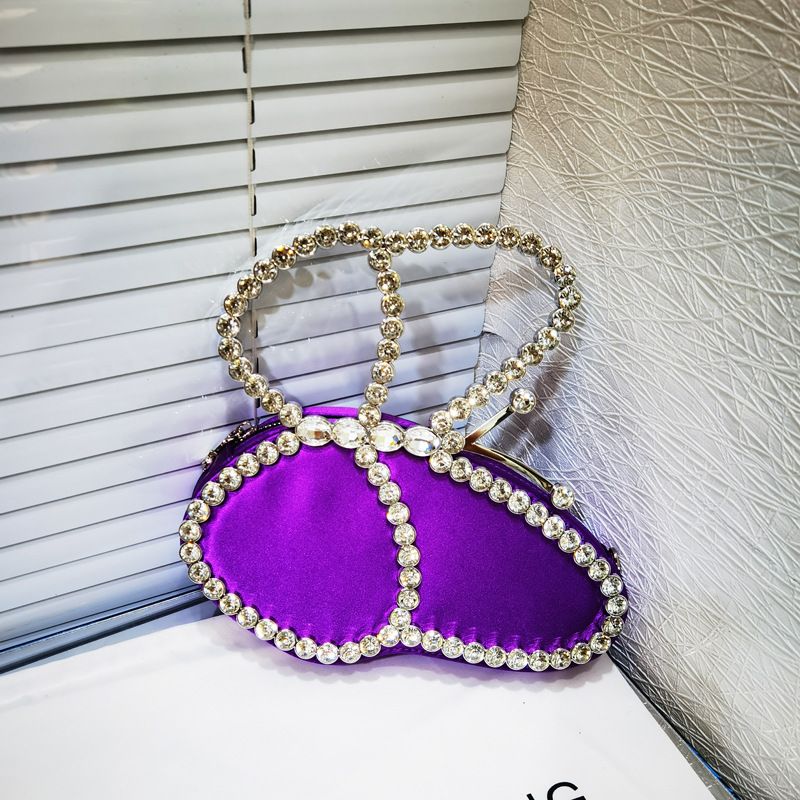Borsa a mano con pochette da sera lucida con strass e farfalla da donna, 2023_voghion.com