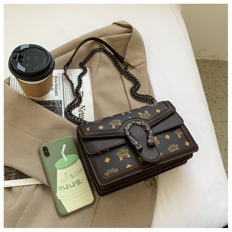 2023. gads. Jauna, ļoti pārdota maza soma, sieviešu ķēde, modes viena pleca soma, kas ir daudzpusīga, vienkārša, apdrukāta, maza kvadrātveida soma_voghion.com