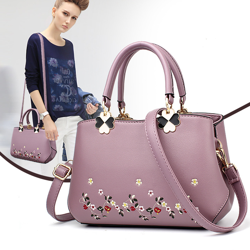 Sac à main brodé en PU pour femmes, asymétrique épaule dénudée, grande maman, nouvelle mode 2024_voghion.com