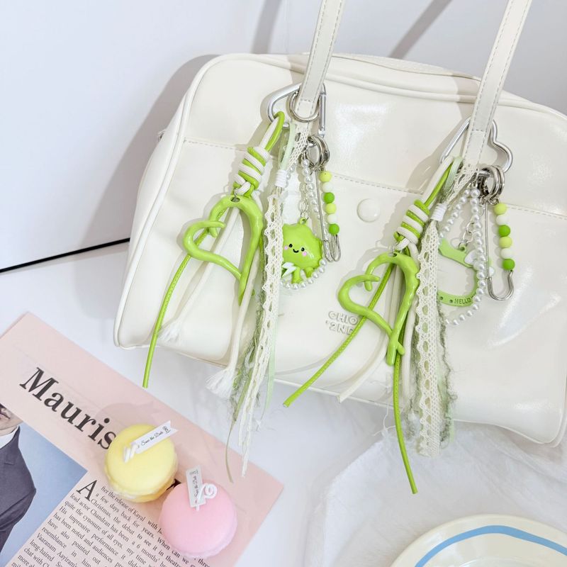 Chaîne de téléphone multifonctionnelle en alliage vert pour sac à dos d'étudiant, accessoire de niche haut de gamme de style Miu_voghion.com