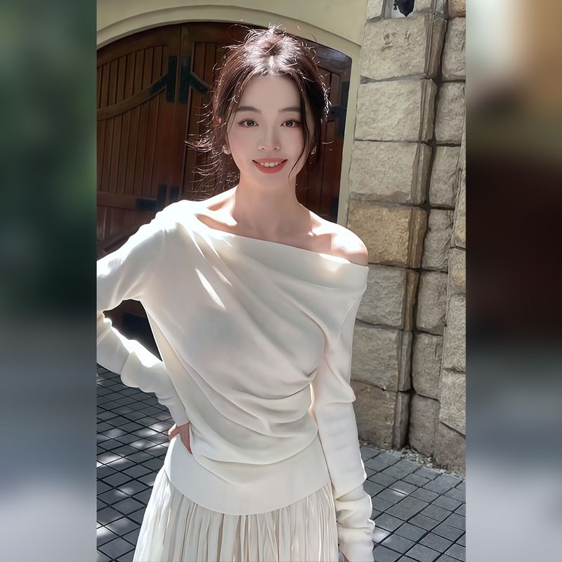 White Swing Collane Shoulder Knitted Long Sleeved T-shirt 2025 Spring And Autumn New Women's Clothing Design_voghion.com
