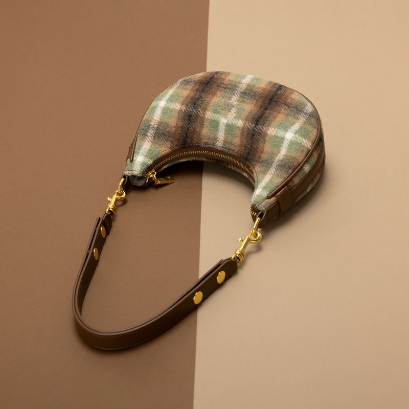 New French Women's Underarm Multifunctional Shoulder Crossbody Bag_voghion.com