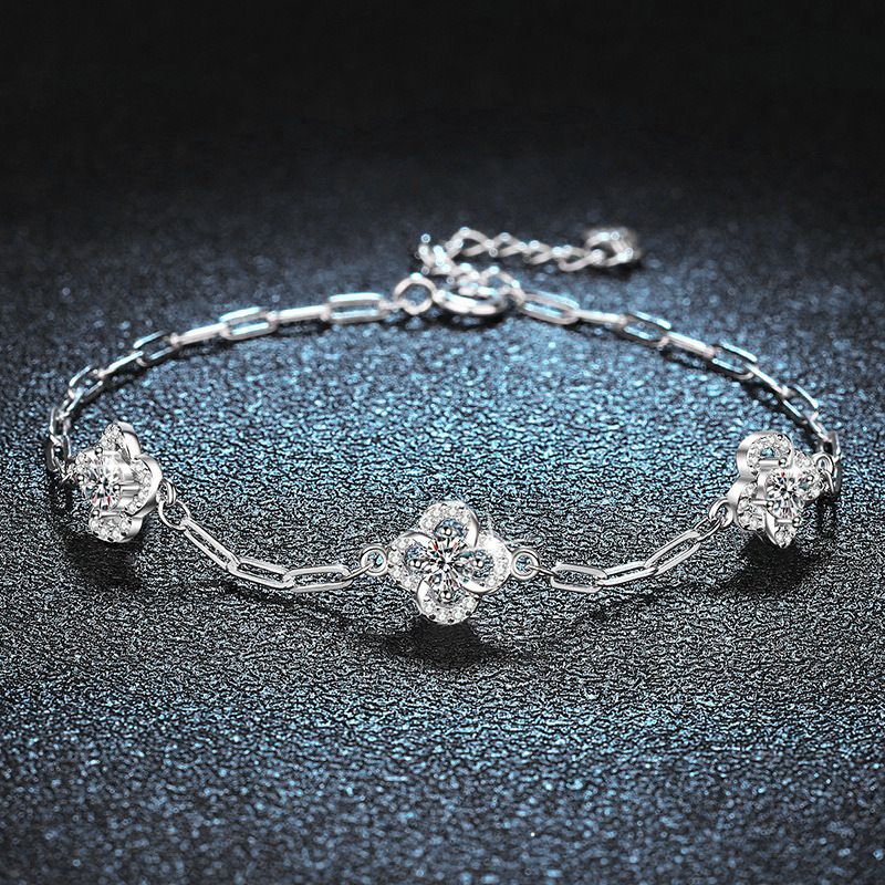 S Reines Silber Moissanite Vierblättriges Kleeblatt Hohe Version Nicht verblassendes Armband Königinnentag Schmuck Live-Übertragung_voghion.com