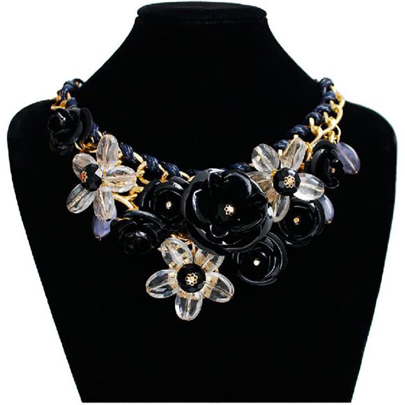 Collana con ciondolo colorato a forma di fiore, in corda intrecciata, con clavicola corta, esagerata, per accessori da donna_voghion.com