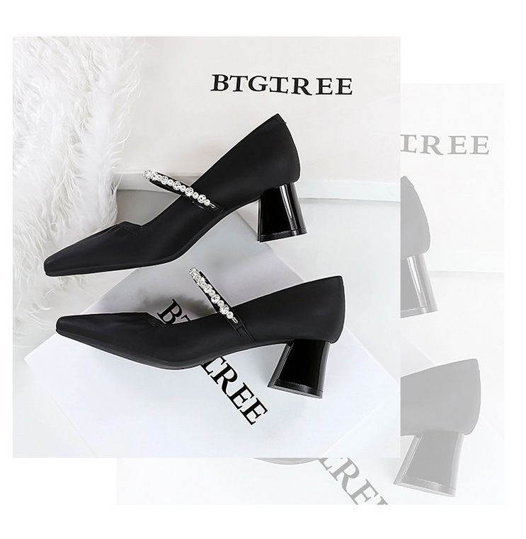 5288-17 Scarpe da donna con tacco medio e spesso, versione coreana, con punta quadrata, punta bassa, strass di perle, dritte_voghion.com