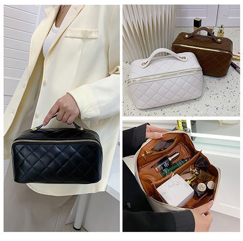 New Large Capacity Makeup Quilted Simple Ins Style Storage Travel Portable Toiletry Bag_voghion.com
