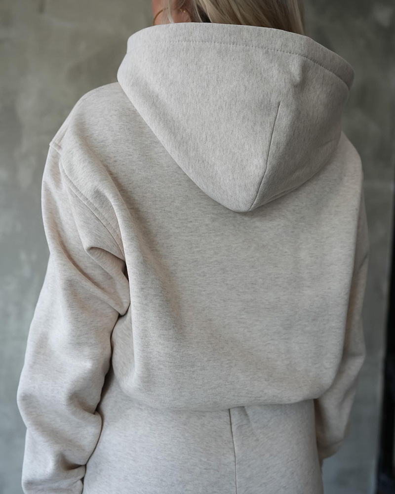 heiß verkaufter lässiger Kapuzen-Sweatshirt-Anzug mit weitem Bein_voghion.com