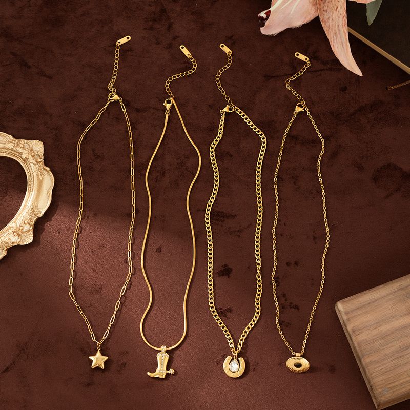 Schmuck für Herren und Damen – Halskette aus Edelstahl im Western-Stil mit Cowboystiefelhut, Hufeisen und Stern, vakuumplattiert, 18 Karat Gold_voghion.com