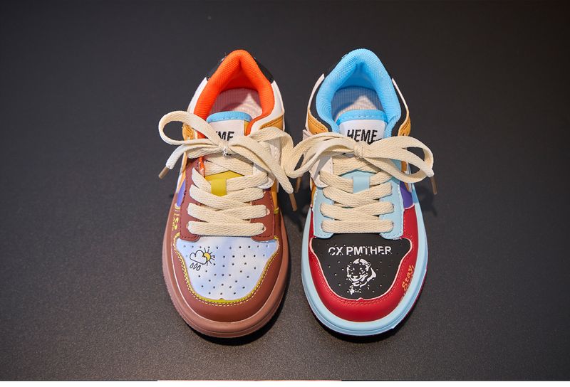Kindersport 2024 Neue passende Sneakers für Jungen und Mädchen Trendige Freizeitschuhe für große Kinder_voghion.com