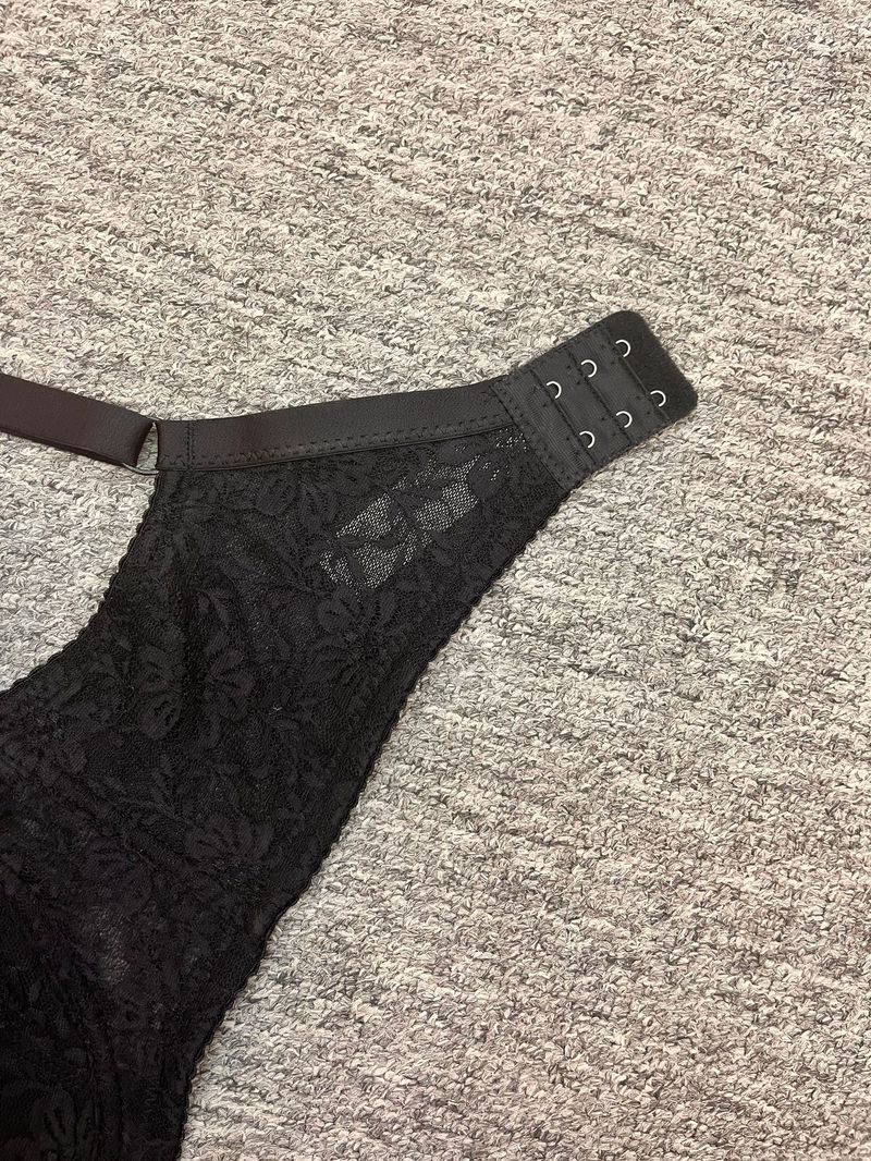 Elegant Lace Underwire Push-Up Bra For Full-Figure Women – Comfortable, Breathable & Adjustable Support In White, Black & Nude_voghion.com