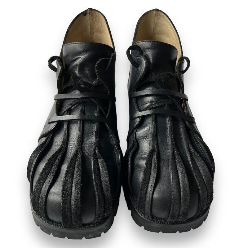 Derby-Schuhe aus gleichem Leder im dunklen Stil der mittleren Antike mit dicker Sohle und zunehmender Höhe im Used-Look mit Entenfüßen für Herren und Damen_voghion.com