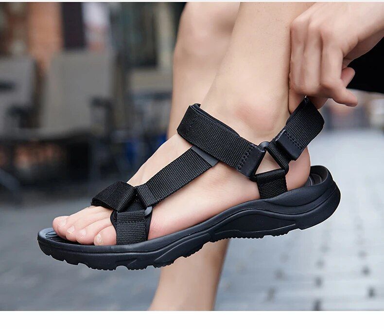 Herren Sandalen rutschfeste Sommer Flip Flops Hochwertige Outdoor Strand Hausschuhe Freizeitschuhe Günstige Herrenschuhe Wasserschuhe_voghion.com
