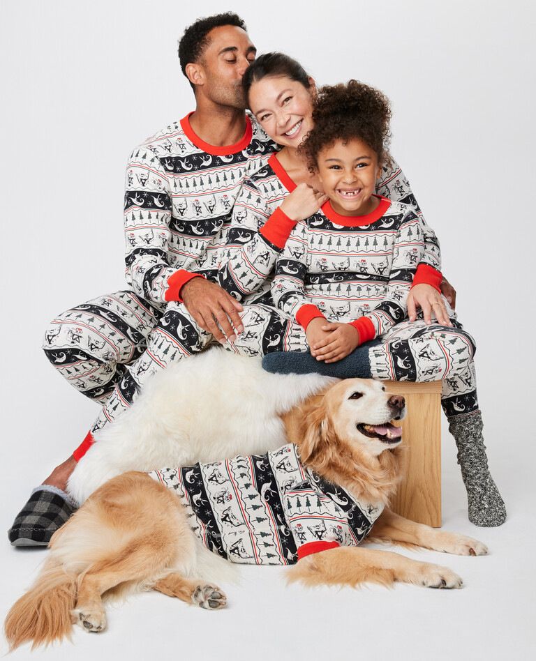 Whimsical Christmas Family Matching Pajama Set – Ultra-Soft Polyester Sleepwear With Playful Prints For Parents & Kids_voghion.com