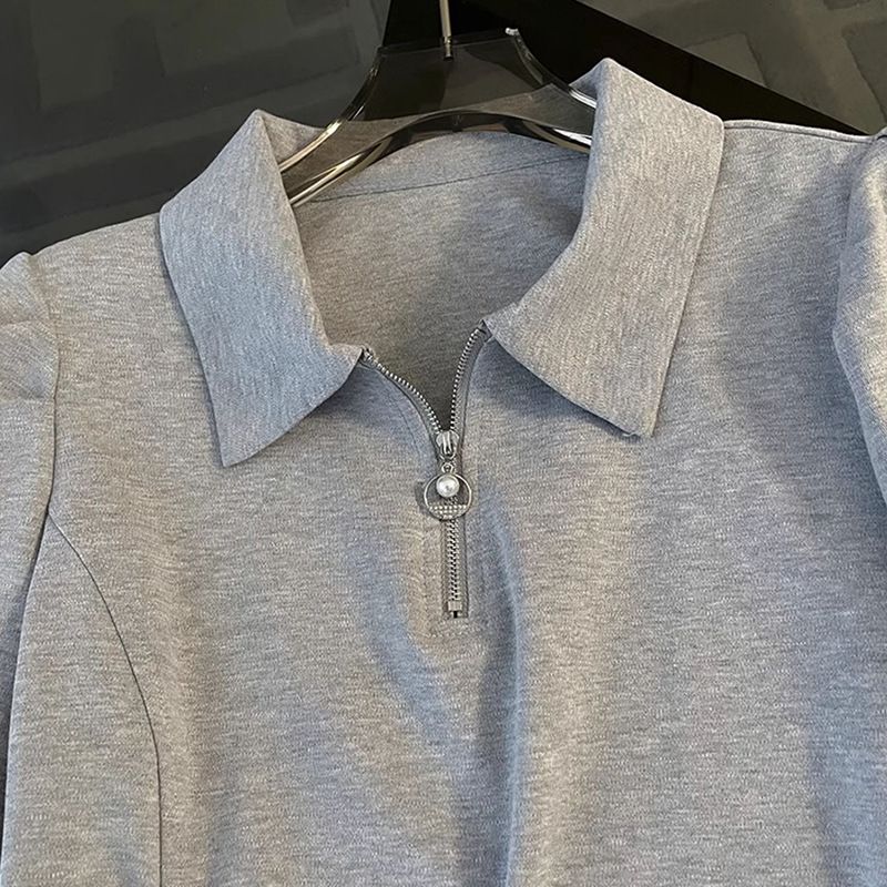 Vêtements pour femmes gris décontracté sport manches courtes costume pour femmes été mode Net célébrité rue ludique et vivant jambe large shorts deux pièces costume_voghion.com