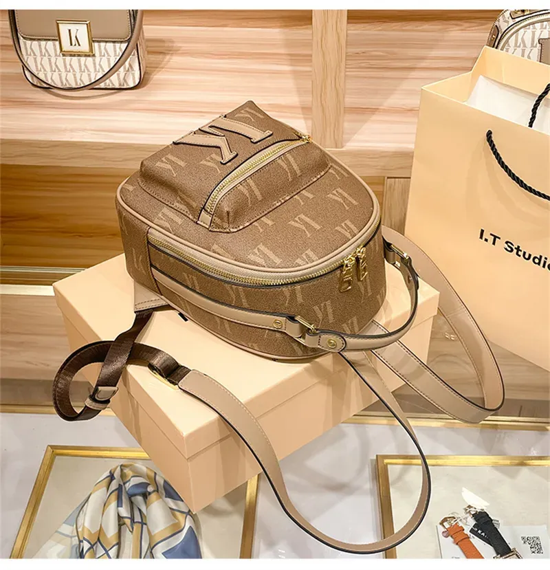 LORDLY KNACK Designer-Rucksack aus echtem Leder – Leicht, luxuriös, vielseitig, hochwertig, 19 Liter Fassungsvermögen_voghion.com