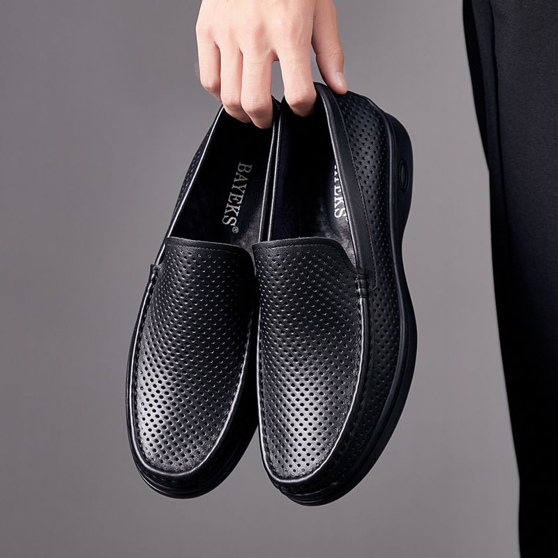 Mocassini comodi da uomo in vera pelle traforata e traspirante, modello Hollow Casual 2025, estivi e slip-on_voghion.com