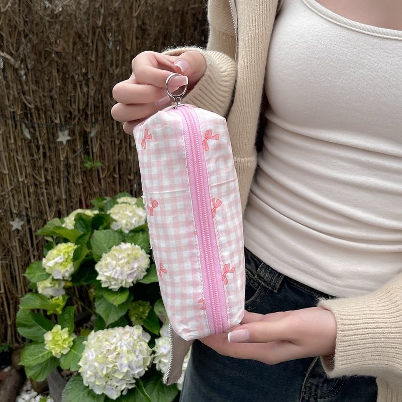 Begge Checkered Bow Makeup Bag - Large Capacity & Cute (Stylish Cosmetic Pouch For Girls)_voghion.com