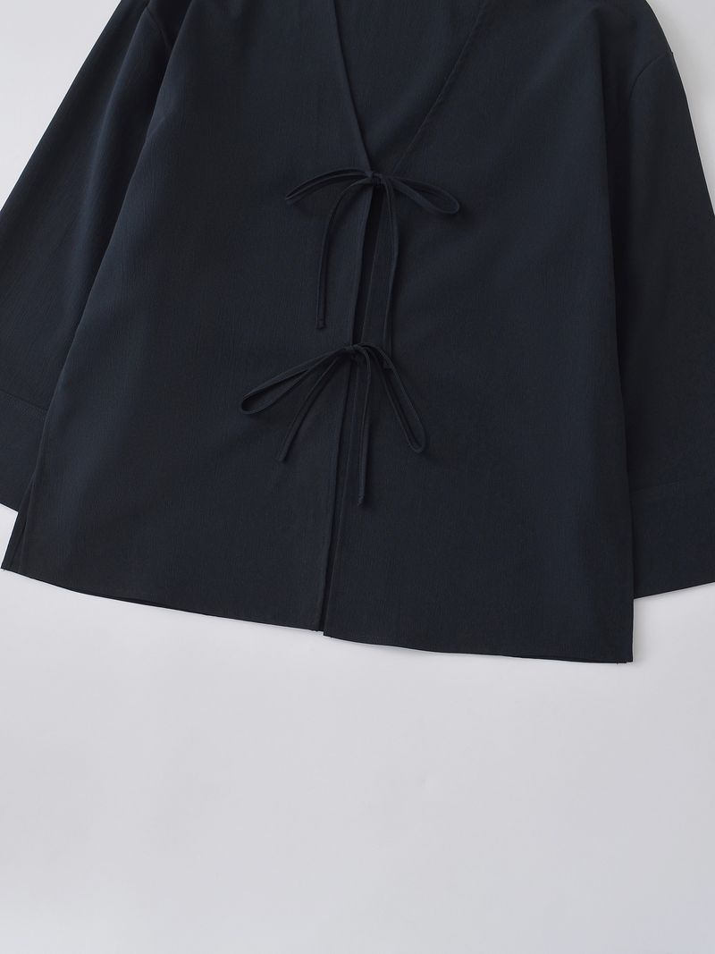 Ropa de mujer Otoño 2024 Nueva moda callejera Camisa estilo kimono con textura de cuello en V_voghion.com