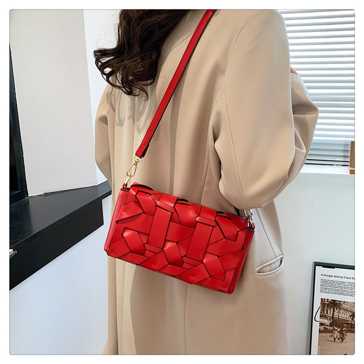 Borsa da donna in tessuto dal design piccolo 2023 Borsa a tracolla alla moda con nuova trama autunno/inverno 2023 Borsa a tracolla personalizzata_voghion.com