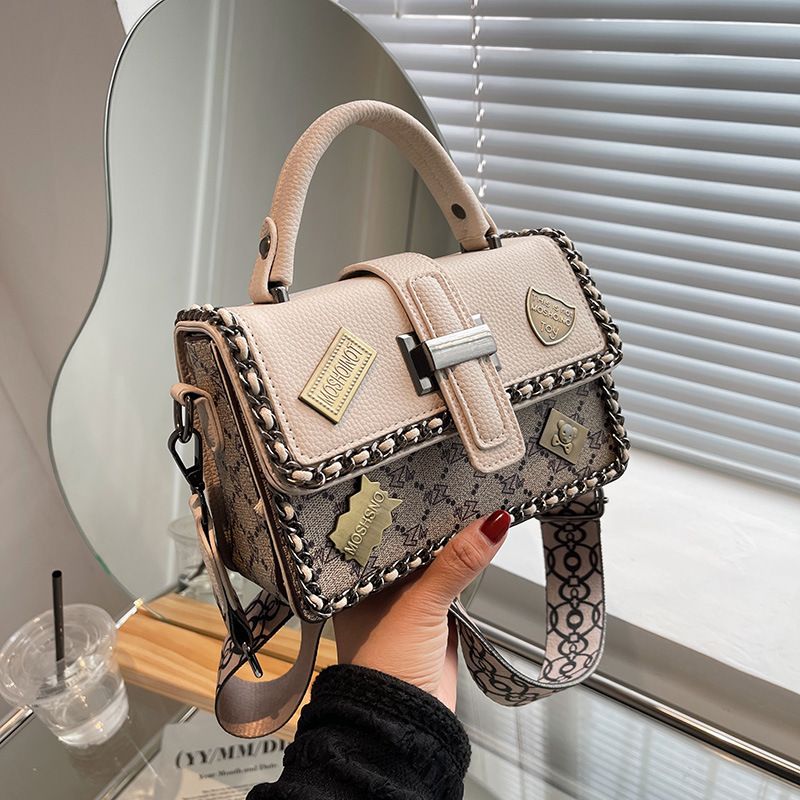 Borsa a tracolla piccola, versatile, quadrata, di design di nicchia, di alta qualità, per donna, 2025, nuova, trendy e super popolare._voghion.com