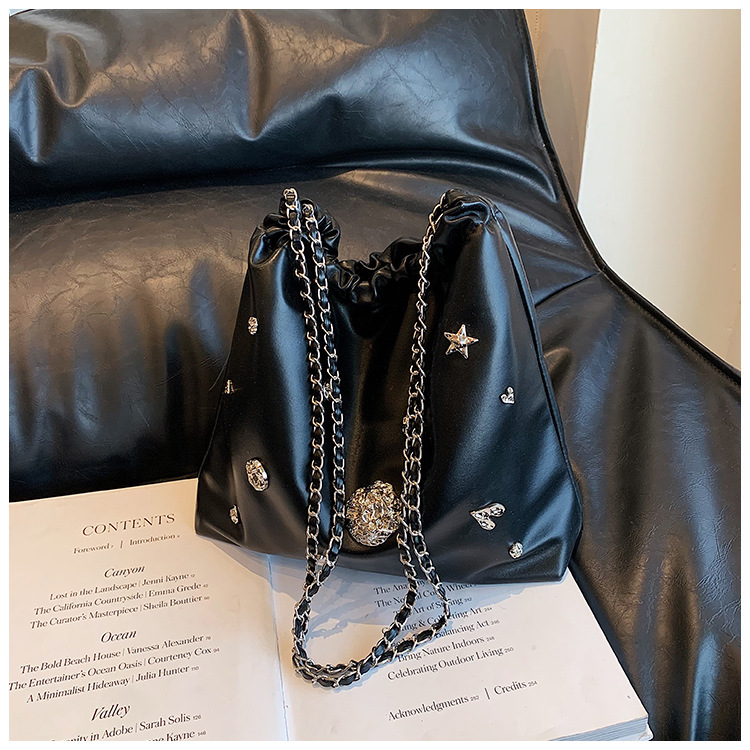 Chlo2d Berlin Night Tote Bag Borsa da donna di grande capacità 2023 Nuova borsa a tracolla portatile per pendolari_voghion.com