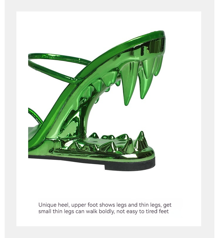 Die neueste Internet-Berühmtheit des Frühjahrs 2024 mit neuen Zähnen und unregelmäßigen Absätzen, High-Heel-Hausschuhen für Damen, Show-Stil_voghion.com