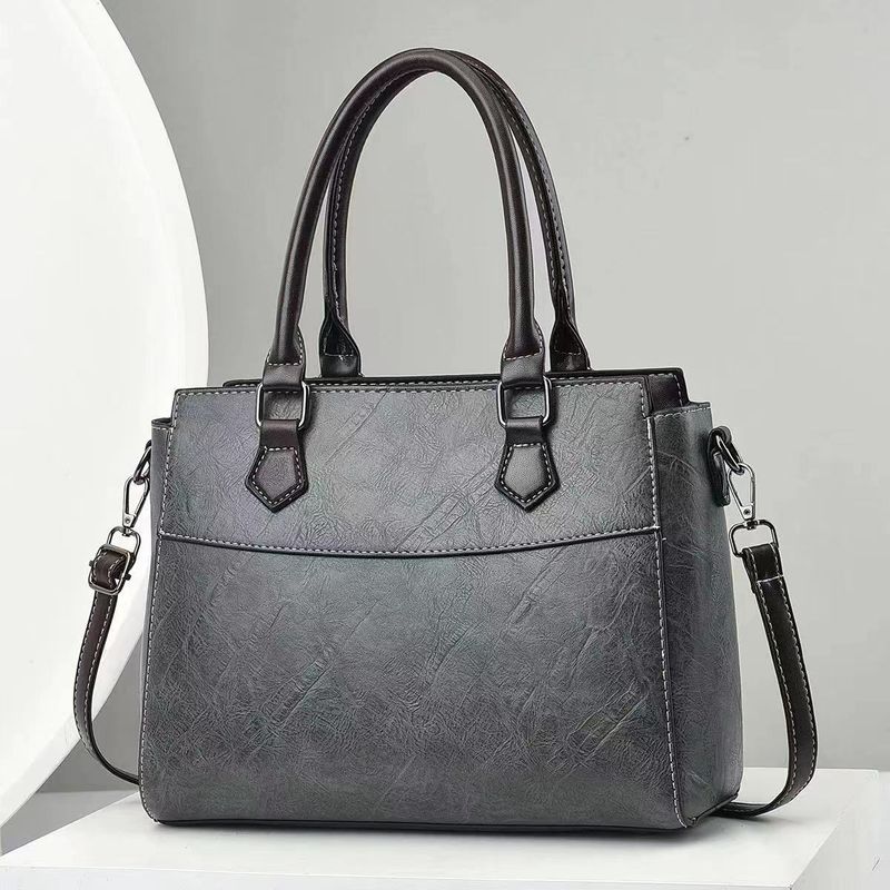 Large Capacity 2024 fashion brand handbag shoulder messenger bag trendy popular simple elegant bag mother bag female_voghion.com