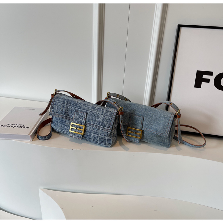Sac Baguette en Denim délavé rétro, nouveau Design de Niche, sac sous les bras Simple pour les déplacements, sacoche décontractée pour femmes, 2023_voghion.com
