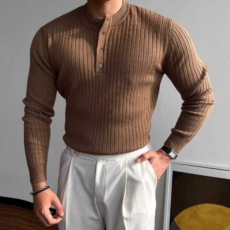Maglione lavorato a maglia a maniche lunghe con colletto alla coreana in stile primaverile e autunnale, t-shirt slim fit versatile e alla moda, molto venduta per uomo_voghion.com