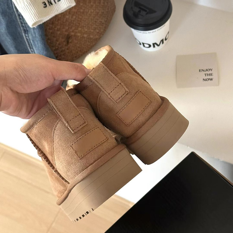 2023 New Snow Zhou Dongyu Mini stivali corti rialzati con suola spessa scarpe da donna_voghion.com