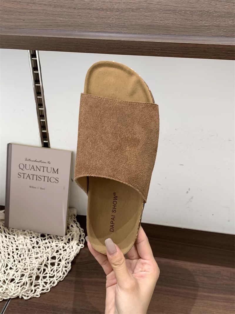 Lancui 2025 Sandales à semelles épaisses style forêt pour femmes, pantoufles jaunes tendance pour l'été et l'extérieur_voghion.com