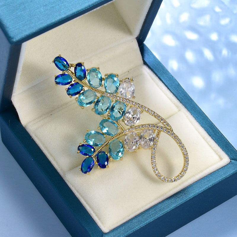 Elegant Gradual Change Blue Leaf Artificial Crystal Korean Version Brooch Women's Brooch Brooch Ornament Coat Coat Pin_voghion.com