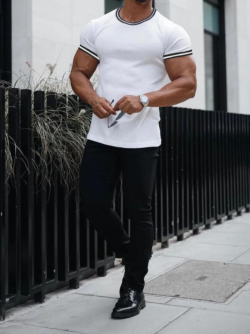 New Leisure Running T-shirt Gym Training Tops Elastic Quick Drying Pure Color Short Sleeve Sports T-shirt Men Sportswear_voghion.com
