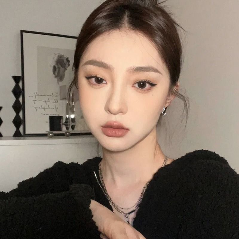 Orecchini a forma di serpente in argento con zircone a forma di S, stile minimalista, personalità creativa, design squisito e piccolo, per le donne_voghion.com