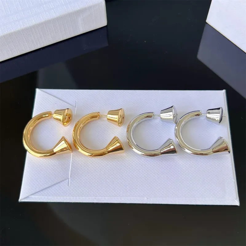 2025 Neue glänzende Ohrringe im europäisch-amerikanischen Stil – schlicht und modisch, C-förmig, vielseitig und elegant._voghion.com