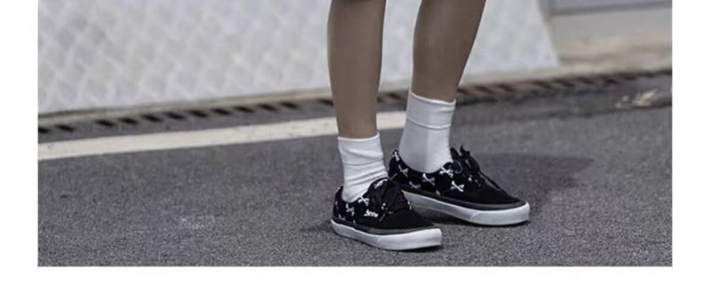 2024 Sommer-Shorts für Jungen, lockere Shorts mit geradem Bein über dem Knie, einfarbige Einsätze, trendige Marke, lässig 5_voghion.com