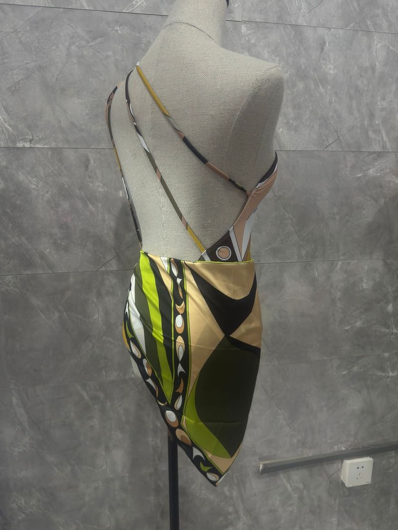Damen-Bikini-Badeanzug mit Schal – Stilvolle Bademode mit Schal-Design_voghion.com